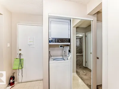 #104 11455 41 AV NW photo 23