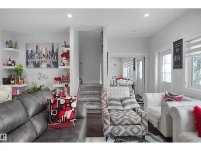 #46 2803 14 AV NW photo 11