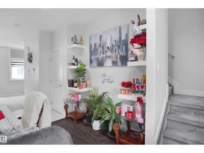 #46 2803 14 AV NW photo 12