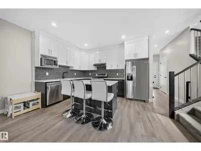 4301 38 st photo 32