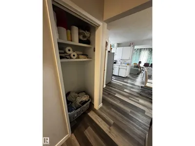 10013 153 ST NW photo 29