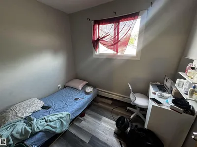 10013 153 ST NW photo 36