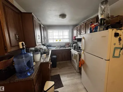10013 153 ST NW photo 49