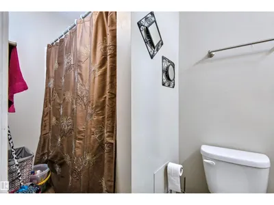 13008-13010 102 ST NW photo 9