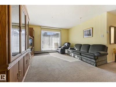 #112 70 WOODSMERE CL photo 11