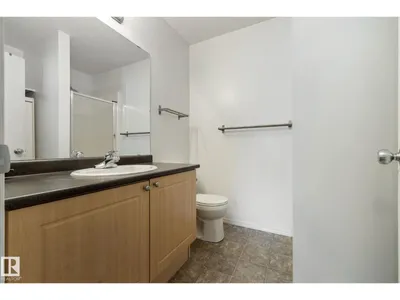 #112 70 WOODSMERE CL photo 23