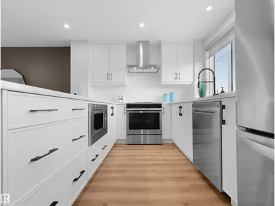 9307 226 ST NW photo 19