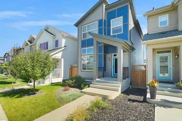 9307 226 ST NW photo 3