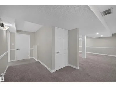 3 HICKORY CR photo 29