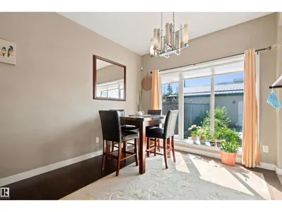 10833 63 AV NW photo 11
