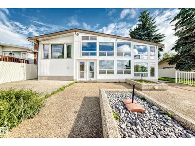 3311 104 AV NW photo 51