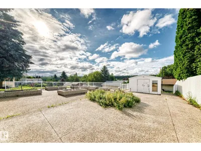 3311 104 AV NW photo 53