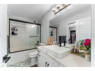 121 GLENRIDDING RAVINE RD SW photo 38