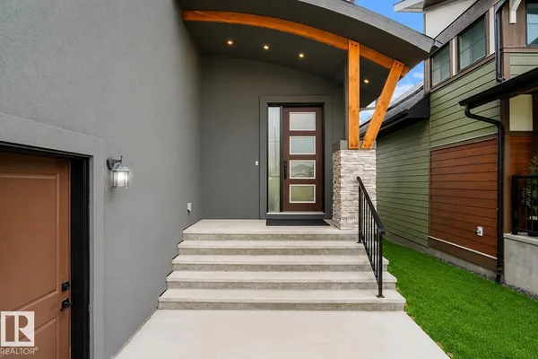 162 EDGEWATER CI photo 3