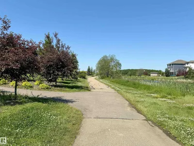 162 EDGEWATER CI photo 71