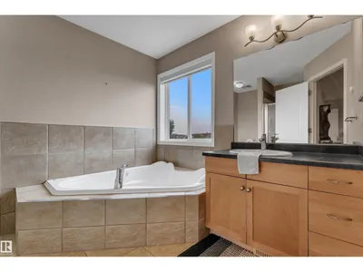 1226 MCALLISTER WY SW photo 33