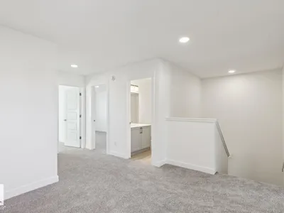 19123 20 AV NW photo 23