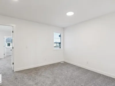 19123 20 AV NW photo 24
