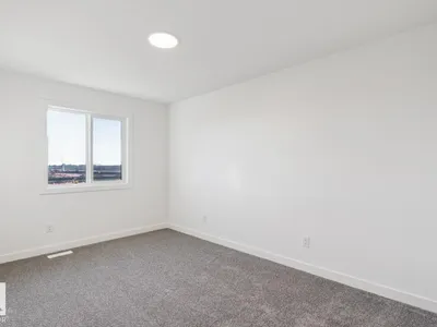 19123 20 AV NW photo 27