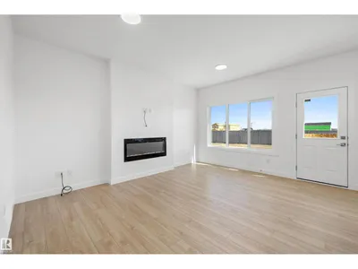19123 20 AV NW photo 43