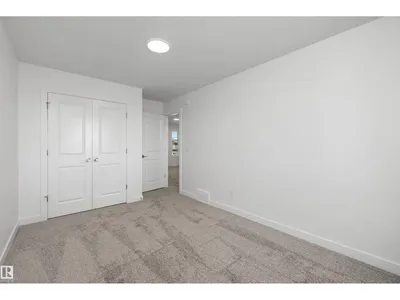 19123 20 AV NW photo 52