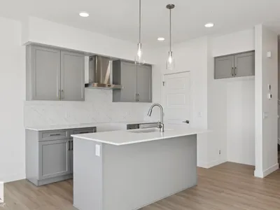 19123 20 AV NW photo 8