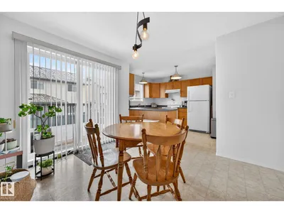 #16 225 BLACKBURN DR SW photo 4