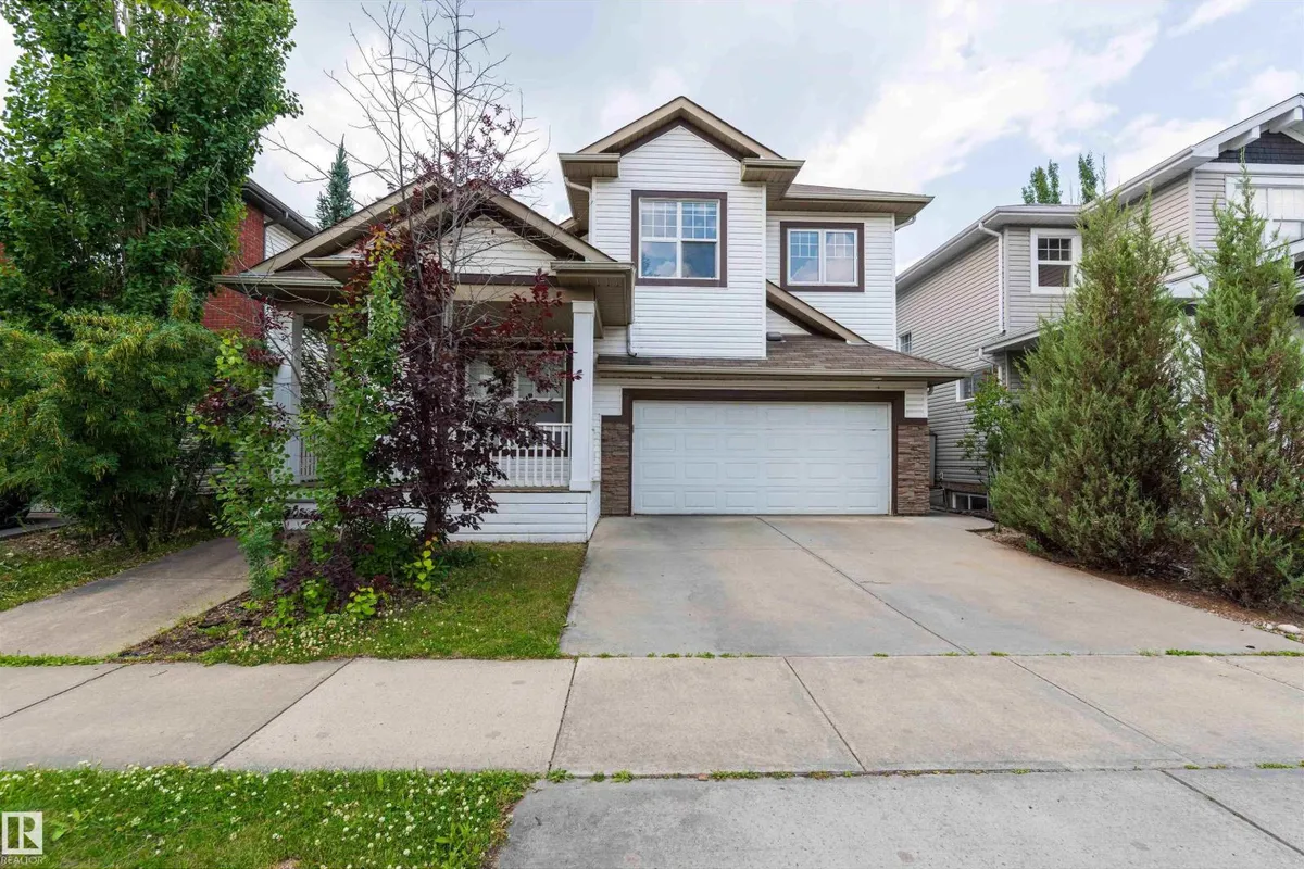 5092 THIBAULT WY NW exterior