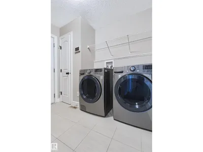 1420 158 ST SW photo 13