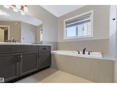 1420 158 ST SW photo 27