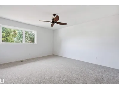 6804 36A AV NW photo 21