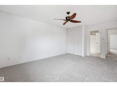 6804 36A AV NW photo 22