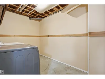 6804 36A AV NW photo 27