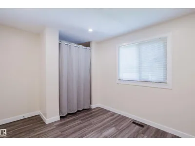 36 HARROW CIRCLE CI NW photo 17