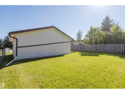 36 HARROW CIRCLE CI NW photo 40