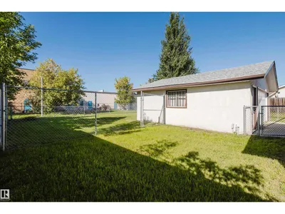 36 HARROW CIRCLE CI NW photo 37