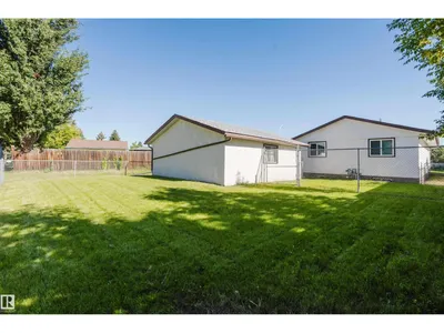 36 HARROW CIRCLE CI NW photo 39