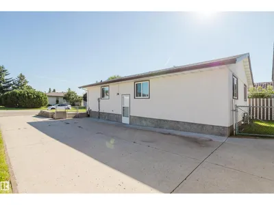 36 HARROW CIRCLE CI NW photo 36
