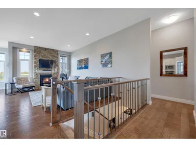 4232 8 ST NW photo 22