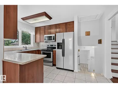 16016 78A AV NW photo 14