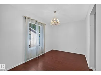 16016 78A AV NW photo 7