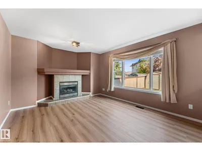11544 167A AV NW photo 14