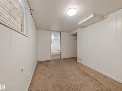 12403 92 ST NW photo 35
