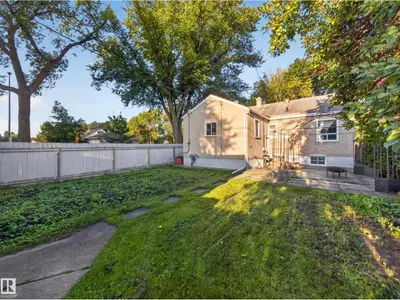 12403 92 ST NW photo 47
