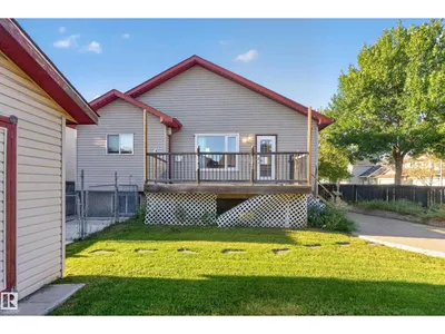 13803 130A AV NW photo 48