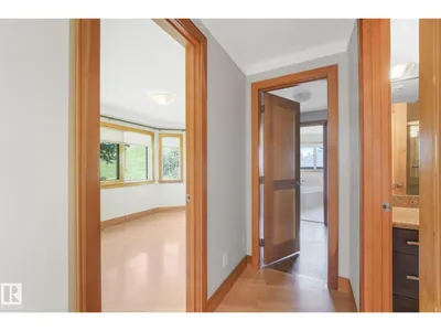 9404 100A AV NW photo 42