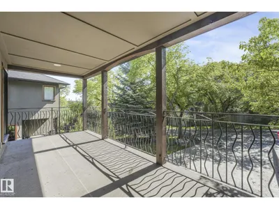 9404 100A AV NW photo 18