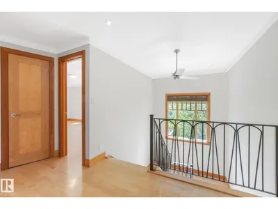 9404 100A AV NW photo 39