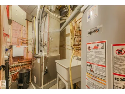 9404 100A AV NW photo 71