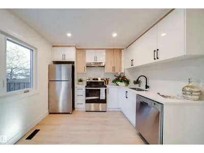 #18 14511 52 ST NW NW photo 10